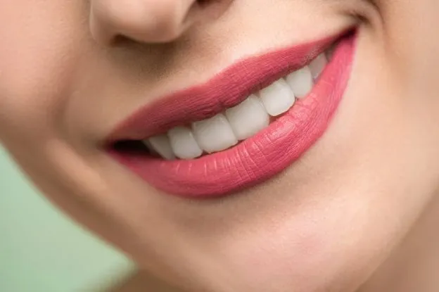 4 Cosmetic Dentistry Treatments to Try This New Year 4 Cosmetic Dentistry Treatments to Try This New Year